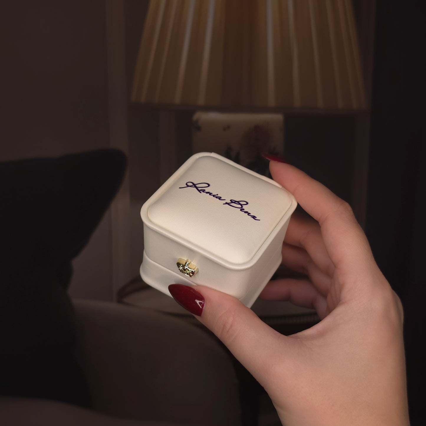 Jane - Moissanite Ring