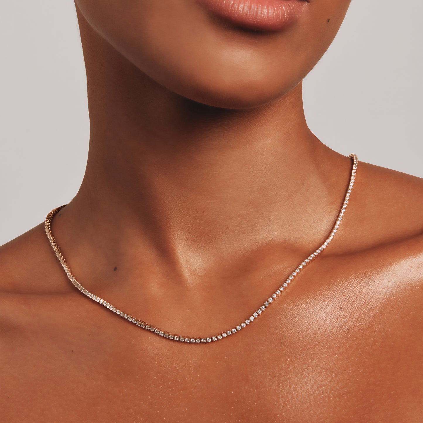 Golden Glow Collier Tennis en Acier Chirurgical 316L Plaqué Or 18K