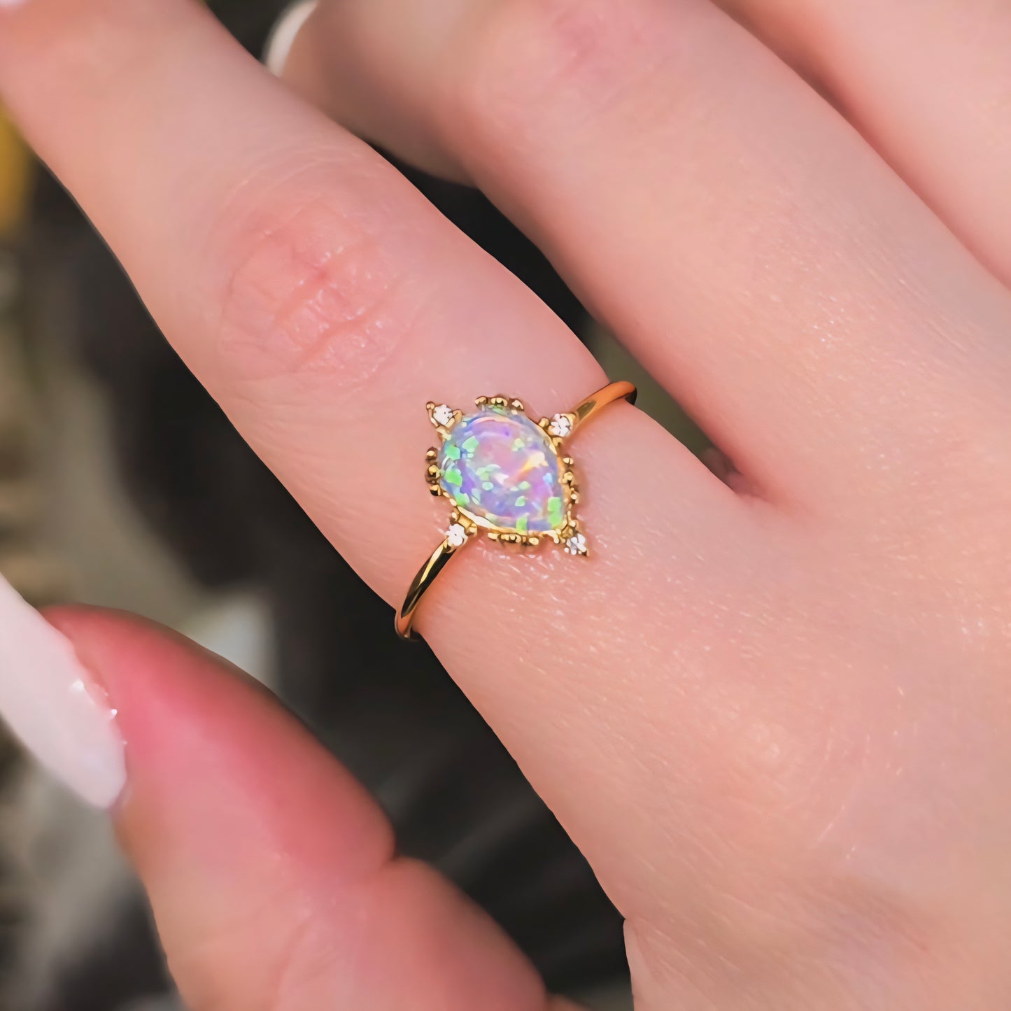 Aurora Bague en Acier Chirurgical Plaqué Or 18K