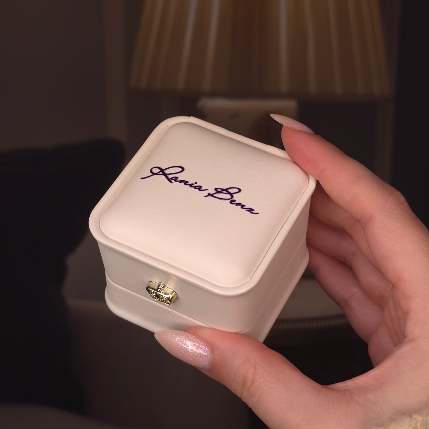 Classic Charlotte Bagues