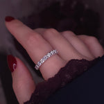 Aten Eternity Bague en Moissanite