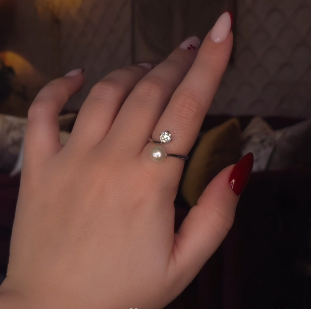 Namapura - Moissanite Ring